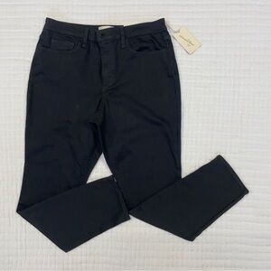 Universal Thread High Rise Skinny Jeans in No-Fade Black
